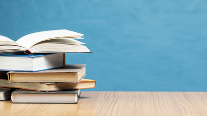 如何让笔记本显示屏关掉但是程序继续运行