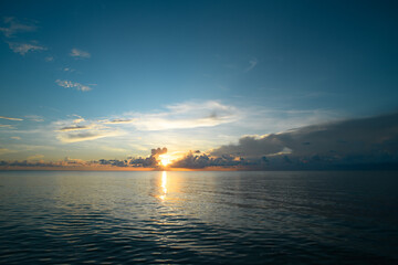 如何去掉笔记本静电？