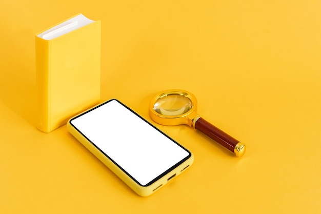 好看的白色笔记本电脑